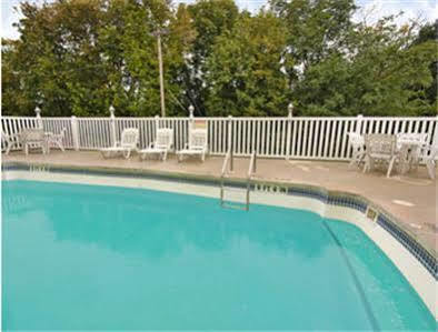 Days Inn By Wyndham Chambersburg Luaran gambar